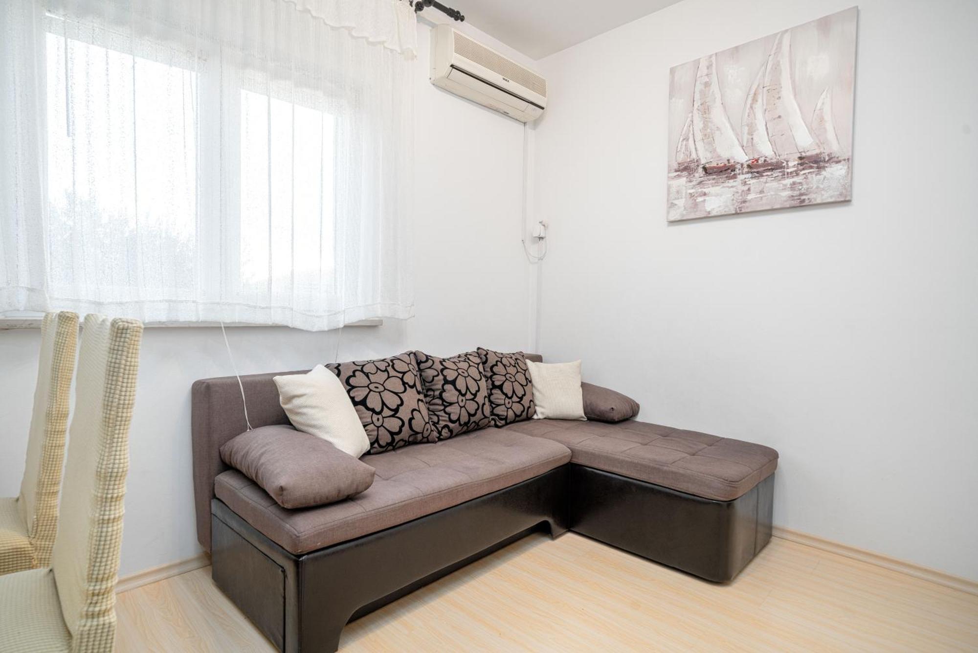 Adria Sun Apartments โวดีเซ ห้อง รูปภาพ