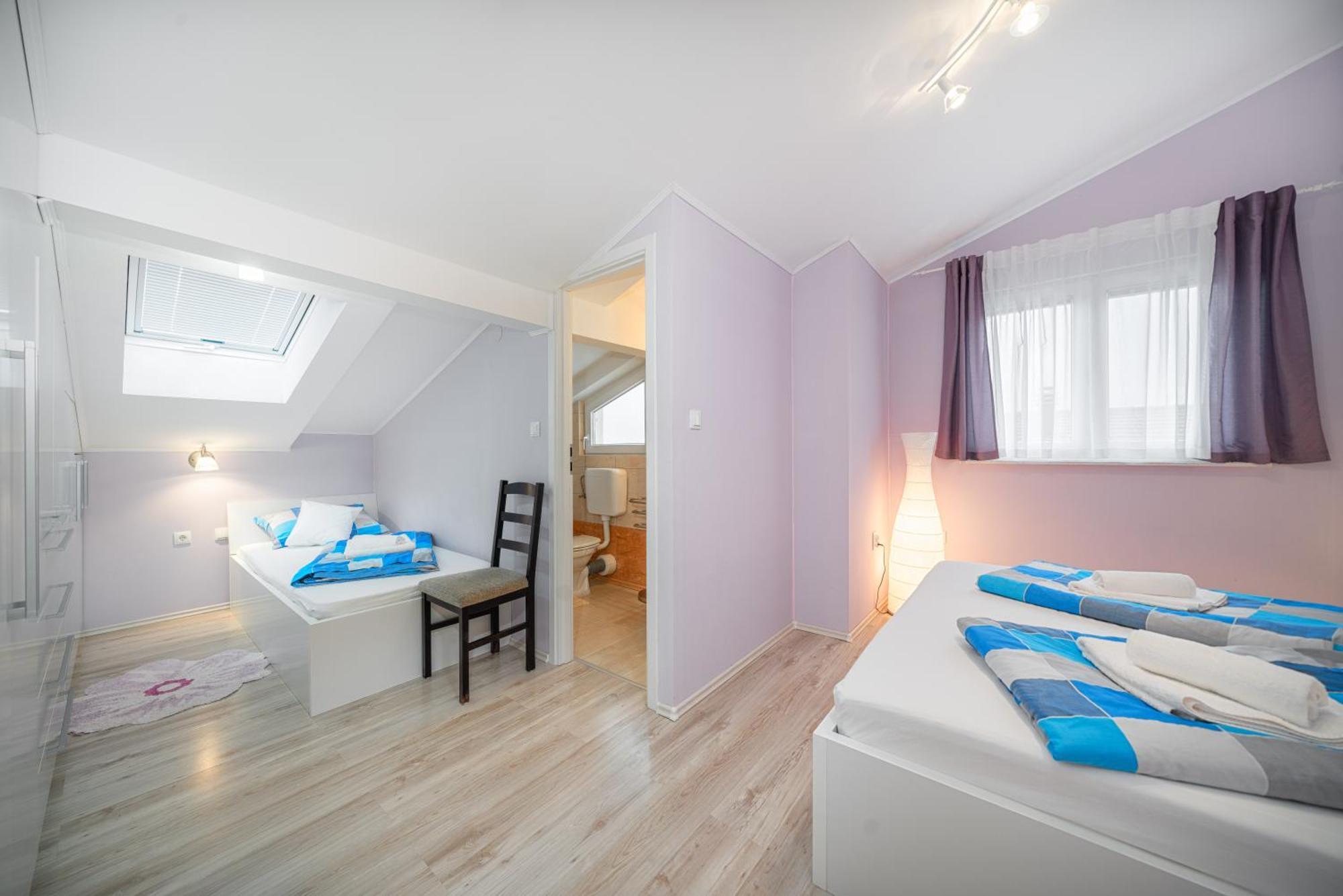 Adria Sun Apartments โวดีเซ ห้อง รูปภาพ