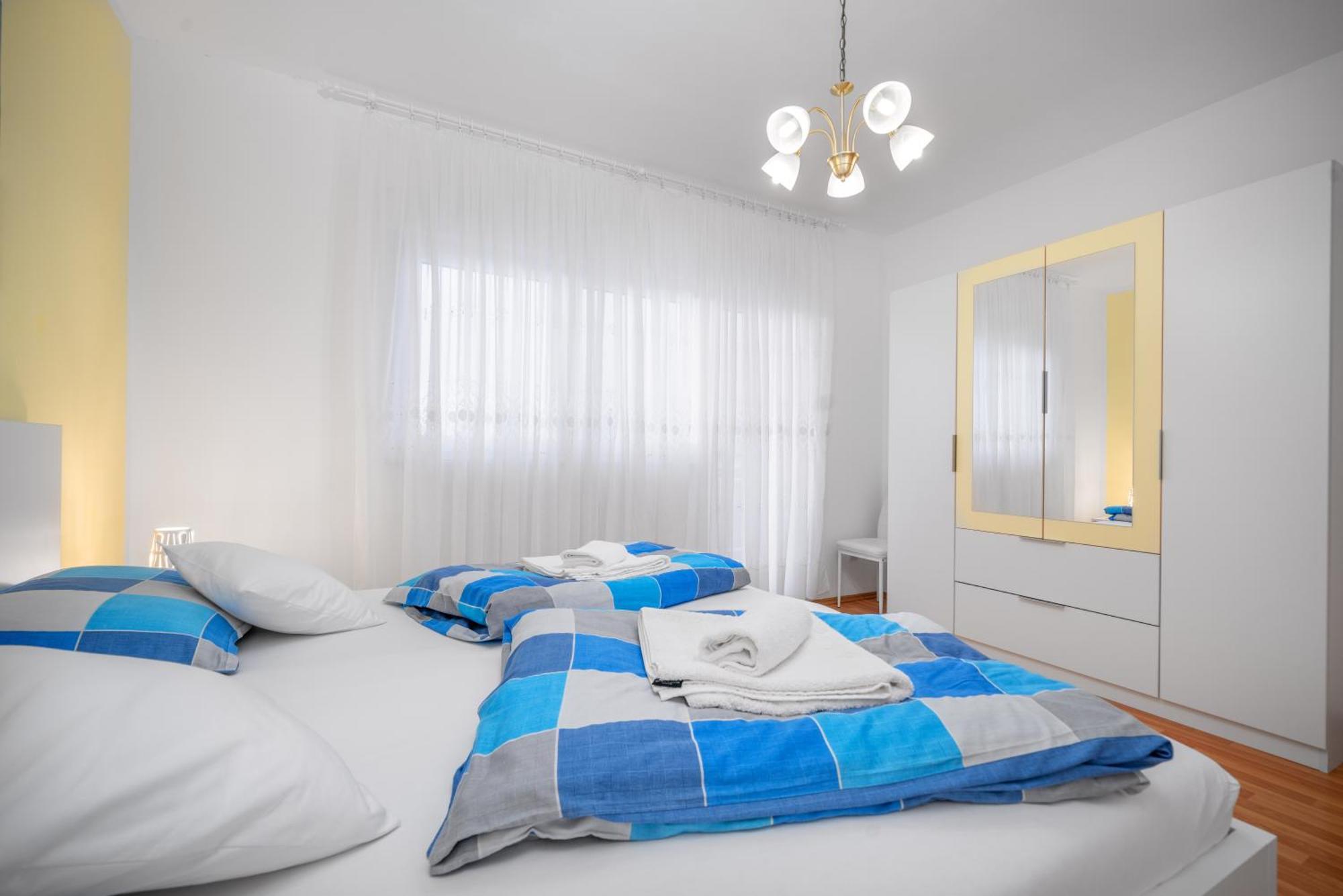 Adria Sun Apartments โวดีเซ ห้อง รูปภาพ
