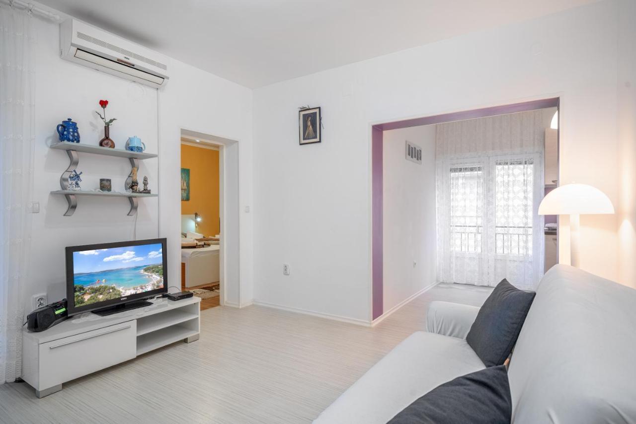 Adria Sun Apartments โวดีเซ ภายนอก รูปภาพ
